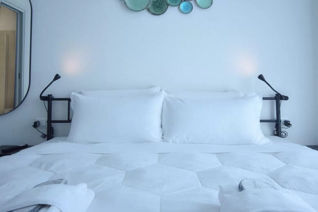 Room Green 02