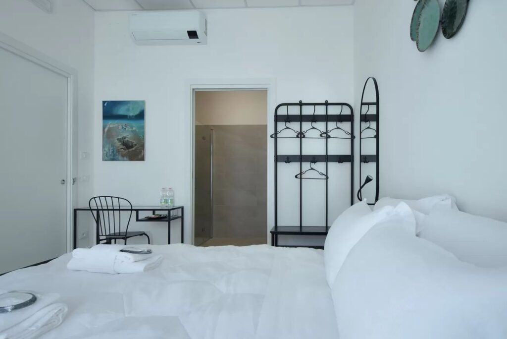 Room Green 07